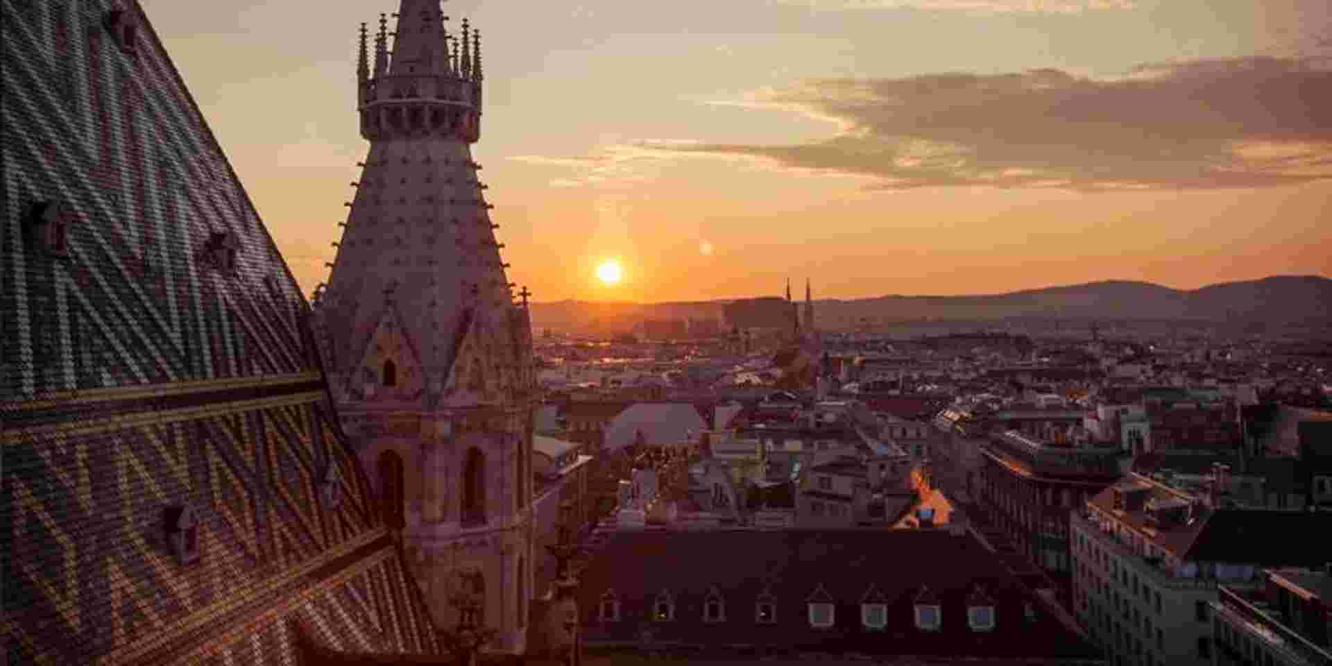 Paris to Budapest: Famous Sites & Tasty Bites