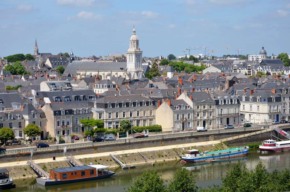 Paris to Loire Art, History, Charm - 8 days - On The Go Tours - France - Image 9