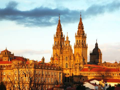 Santiago Natural Landmarks Sightseeing Tour: Patagonia In Style - 14 Days