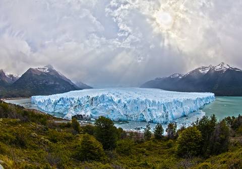 Puerto Iguazu Natural Landmarks Sightseeing Tour: Patagonian Adventure