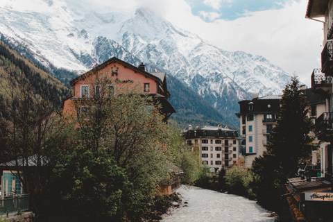 Peaks Of Europe:the Alps Tothe Dolomites