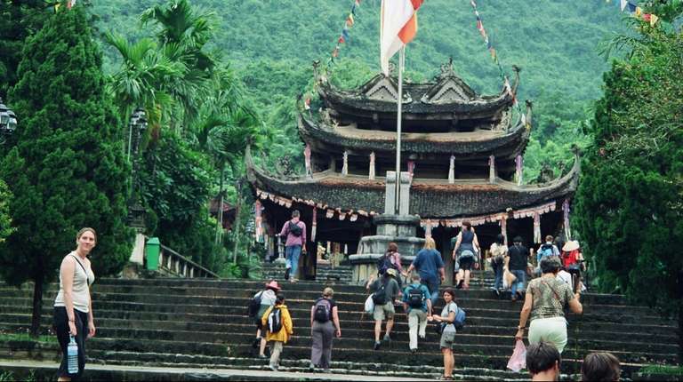 Perfume Pagoda Tour trip - alternative tour available