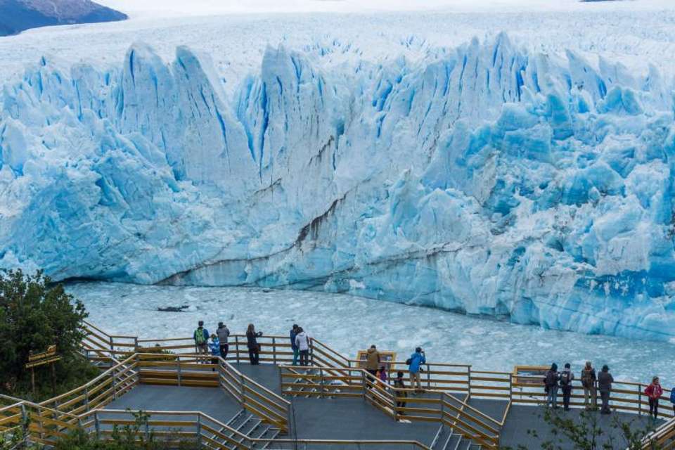 Perito Moreno Glacier Tour Small Group - Tangol Tours - Argentina - Image 4