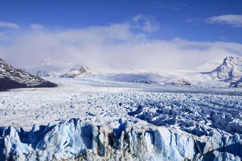Perito Moreno Kayak Experience - Tangol Tours - Argentina - Image 4