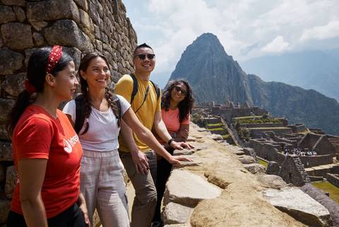Andes Last Minute Deals: Peru: Trek The Inca Trail 4 Days