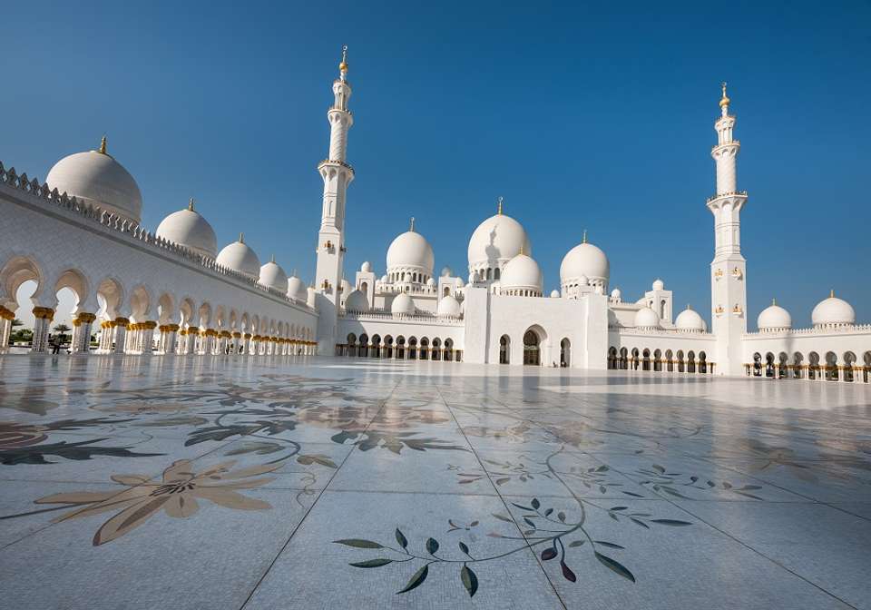 Picturesque Solo Dubai and Abu Dhabi Tour - Indus Travels - UAE - Image 3