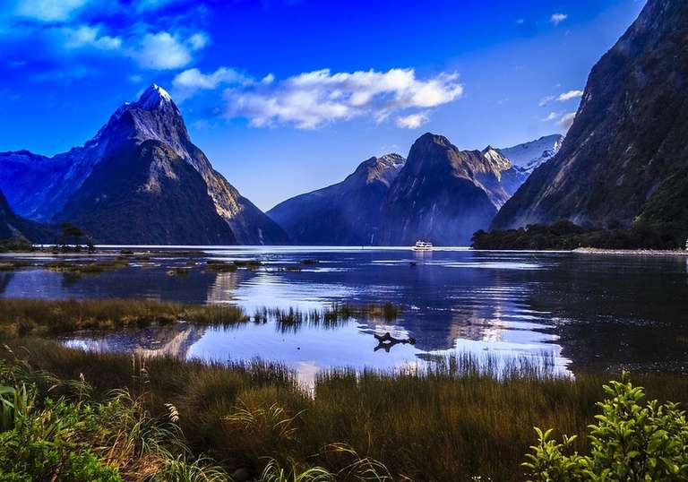 Auckland Natural landmarks sightseeing Tour: Picturesque Solo New Zealand Tour
