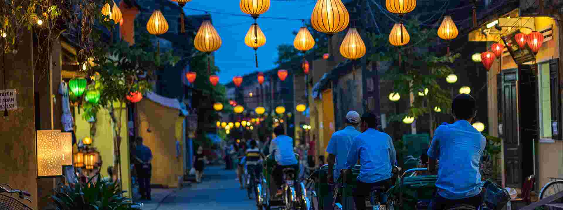 Play & Pause: Great Southeast Asia