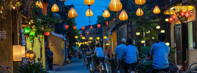 Play & Pause: Great Southeast Asia trip - alternative tour available