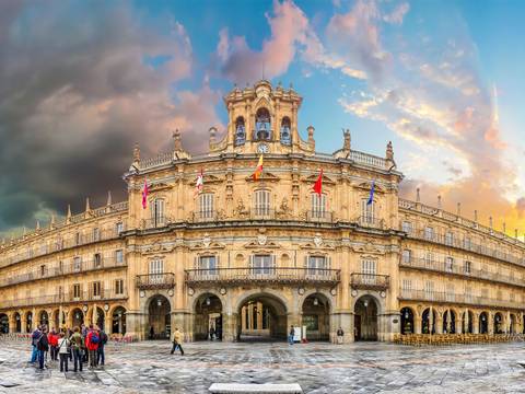 Porto & Lisbon From Madrid Superior - 6 Days - January 2027
