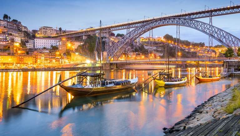 Porto, the Douro valley (Portugal) and Salamanca (Spain) 	(port-to-port cruise) trip - alternative tour available