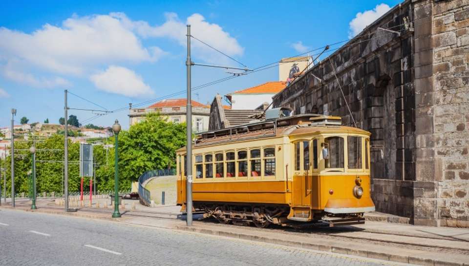 Porto, the Douro valley (Portugal) and Salamanca (Spain) (port-to-port cruise) - Croisieurope - Portugal - Image 2