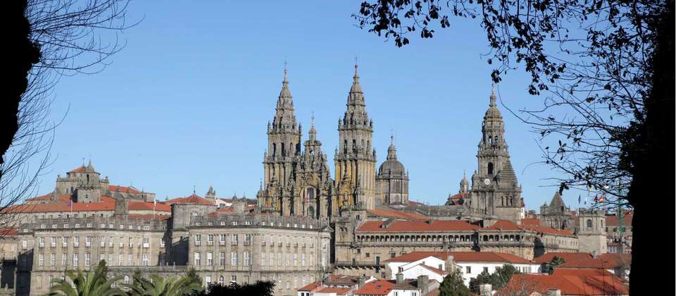 Portuguese Camino - Tui to Santiago - Utracks - Spain - Image 3