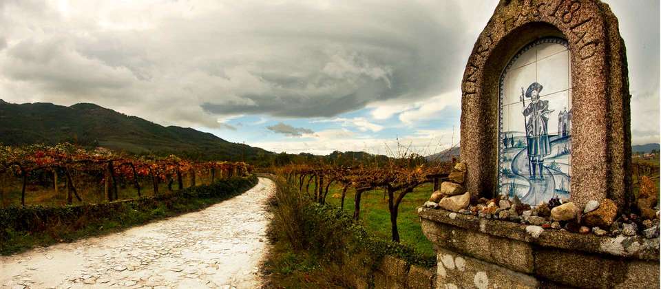 Portuguese Camino - Tui to Santiago - Utracks - Spain - Image 4