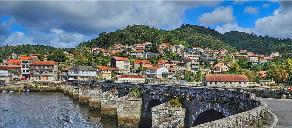 Portuguese Coastal Camino Cycle - Porto to Santiago - Utracks - Portugal - Image 2