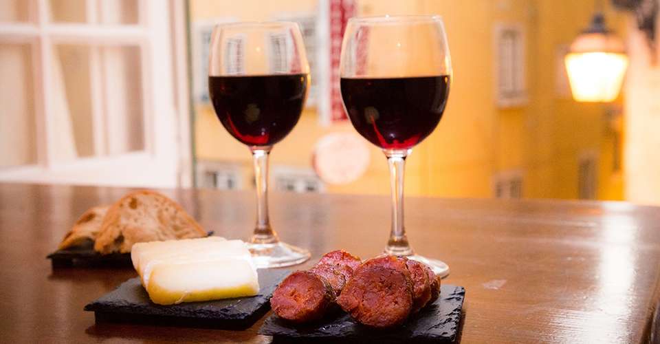 Portuguese Food and Wine Walking tour - Inside Tours, Lda - Portugal - Image 1