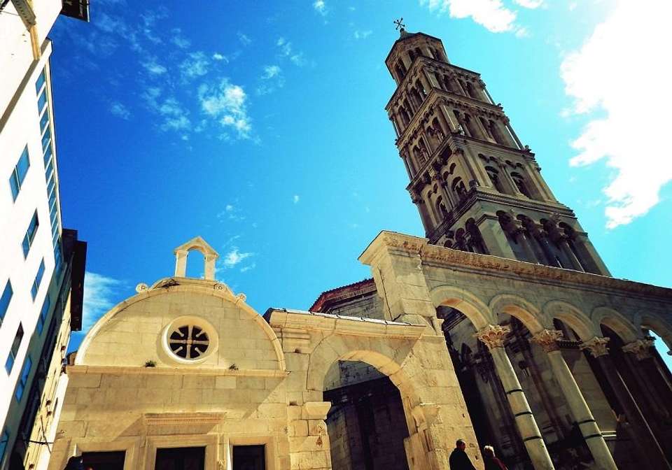 Premium Adriatic Wonders Cruise from Dubrovnik - Indus Travels - Croatia - Image 6
