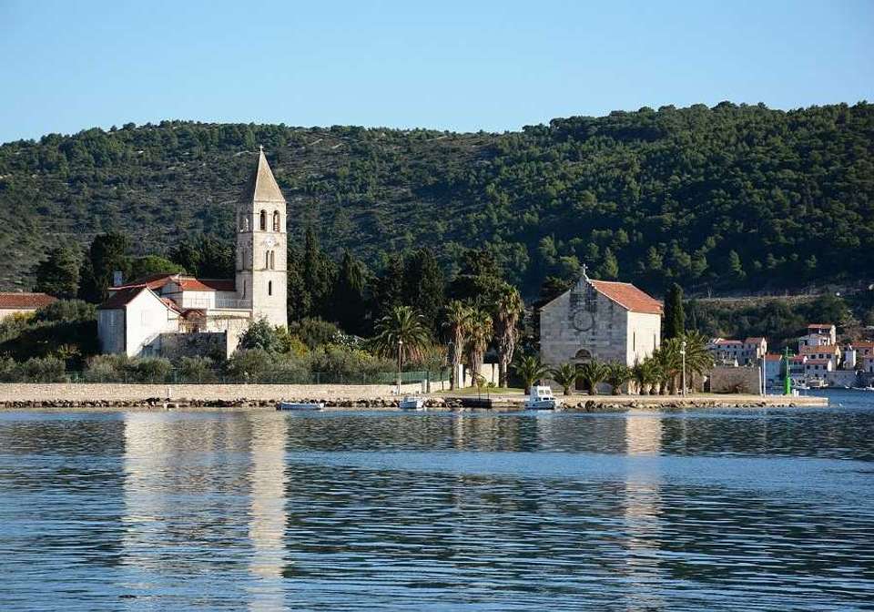 Premium Adriatic Wonders Cruise from Dubrovnik - Indus Travels - Croatia - Image 13
