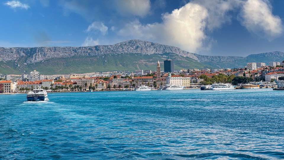 Premium Adriatic Wonders Cruise from Dubrovnik - Indus Travels - Croatia - Image 14