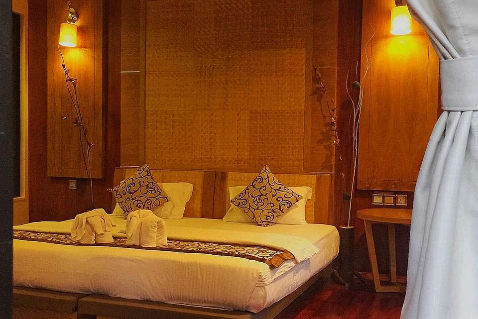 Premium Borneo in Depth - Intrepid Travel - Malaysia - Image 4