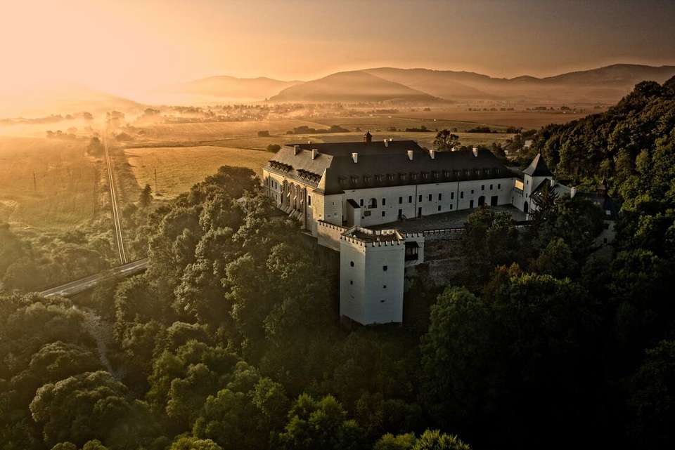 Premium Central Europe - Intrepid Travel - Czech Republic - Image 4