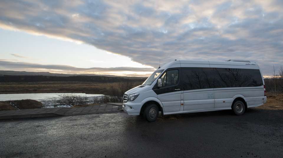 Premium Golden Circle Tour- Small Bus Experience  - Bustravel Iceland - Iceland