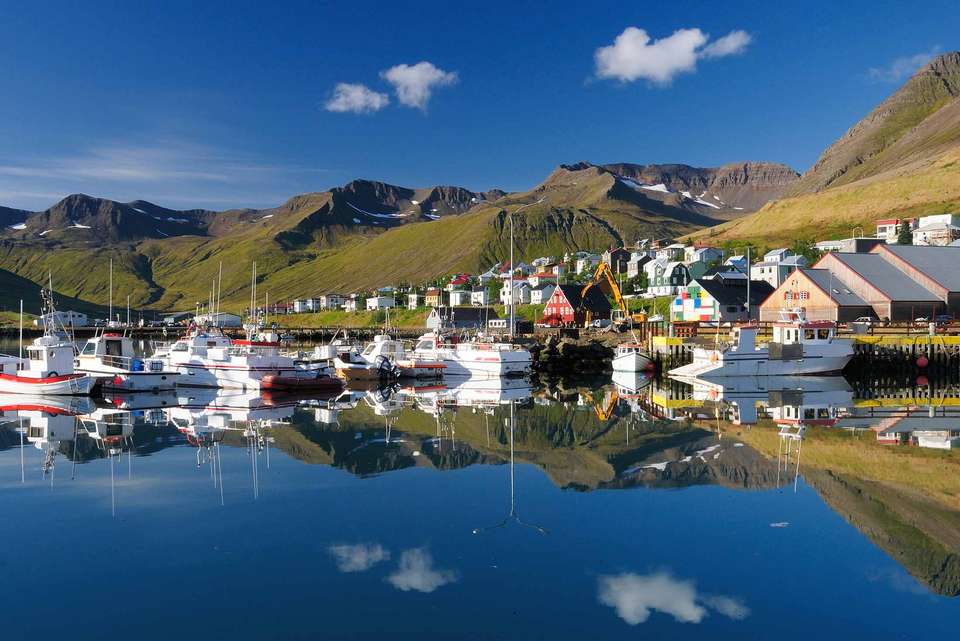 Premium Iceland - Intrepid Travel - Iceland - Image 13