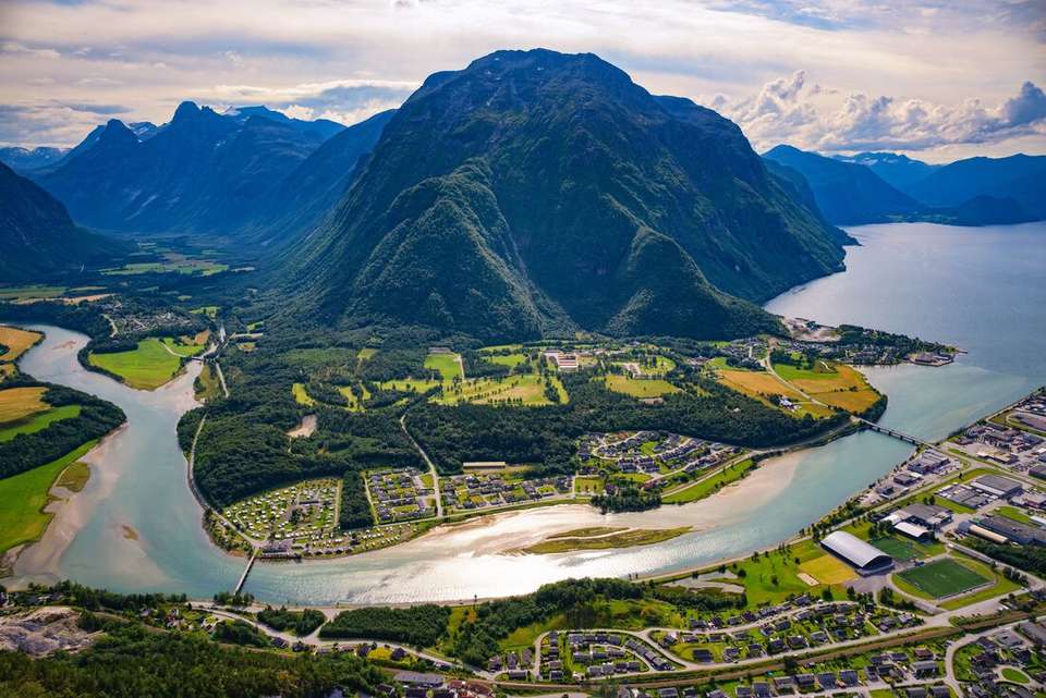 Premium Norway in Depth - Intrepid Travel - Norway - Image 20