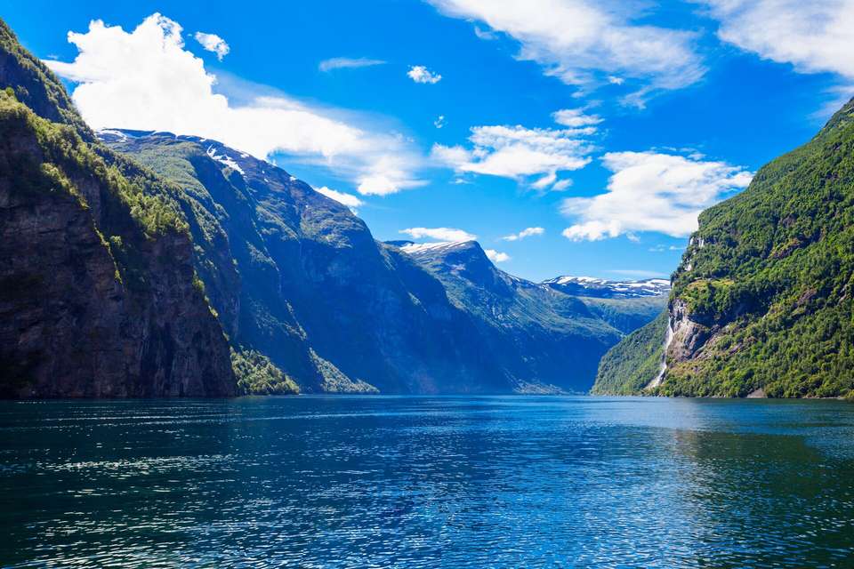 Premium Norway in Depth - Intrepid Travel - Norway - Image 12