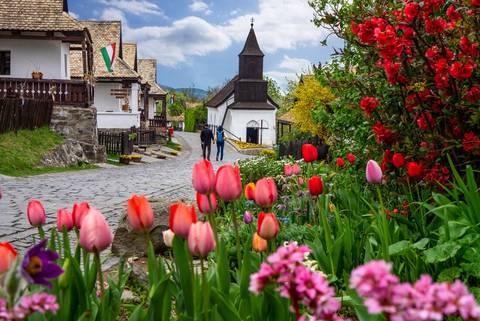 Premium Prague To Bucharest - Spring Tours
