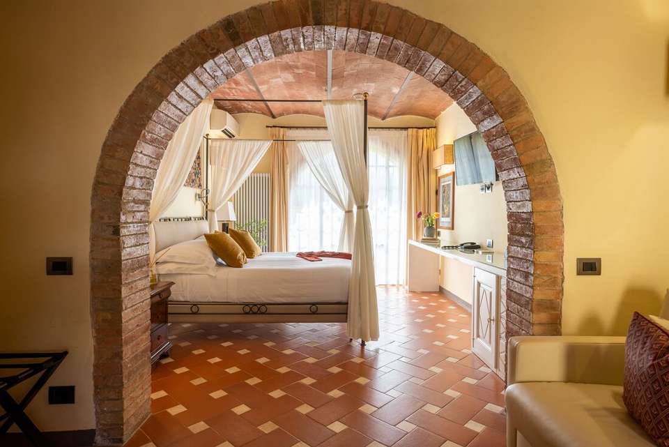 Premium Rome to Split - Intrepid Travel - Italy - Image 8
