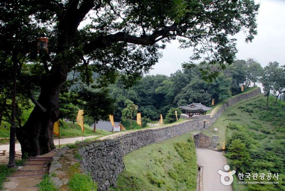 Premium South Korea Small Group Tour - undefined - Image 7