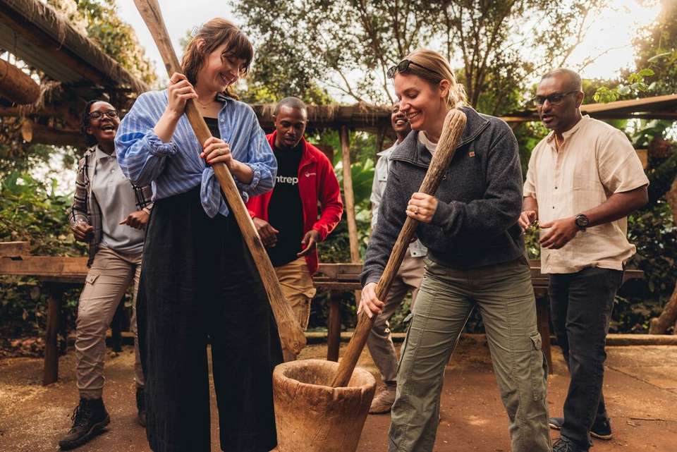 Premium Tanzania - Intrepid Travel - Tanzania - Image 4