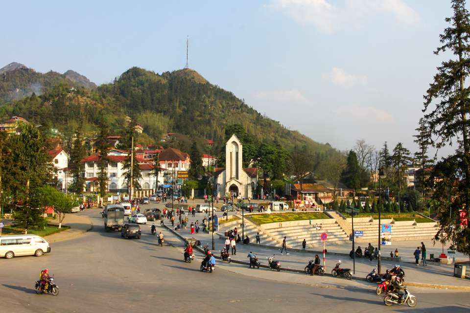 Premium Walking & Hiking in Vietnam - Intrepid Travel - Vietnam - Image 8