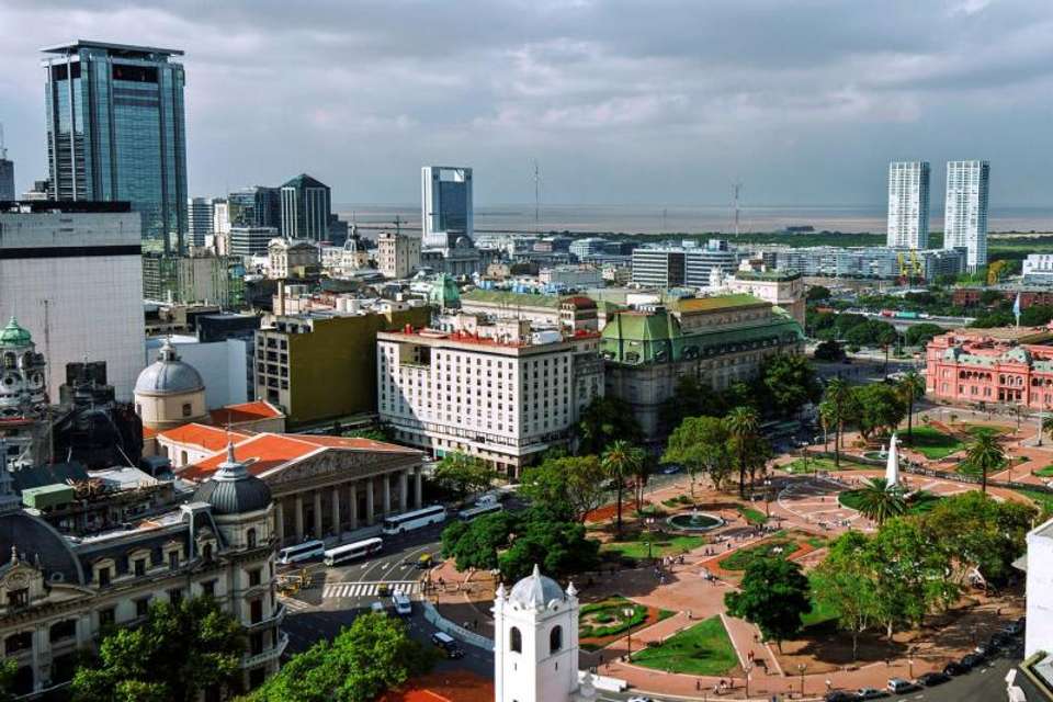 Private Buenos Aires City Tour by car - Tangol Tours - Argentina - Image 4