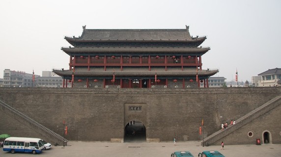 Image 3 of 3