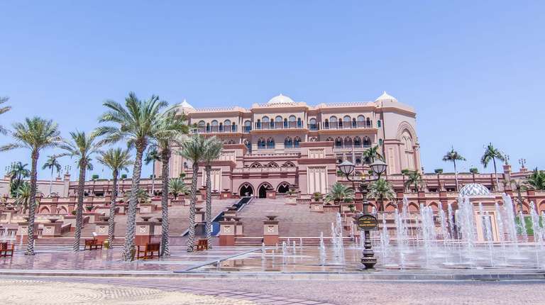 Abu Dhabi Full-Day City Sightseeing Tour from Dubai trip - alternative tour available