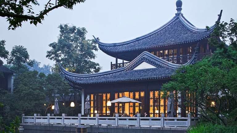 Private Hangzhou & Wuzhen Water Town trip - 2 days