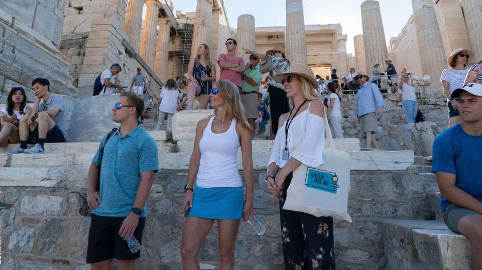 Private Mythology Tour of Athens: Acropolis & Museum   - Greeking.me - Greece - Image 2
