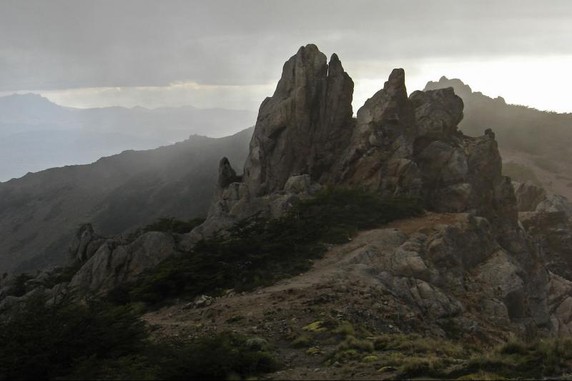 Image 4 of 6