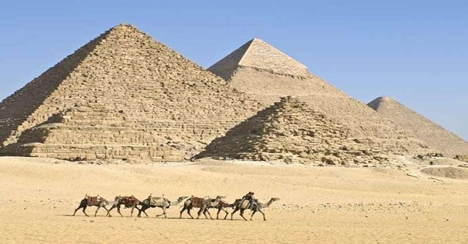 Private Trip To Giza Pyramids and Sphinx + Ride Camel  - Ibermundo Travel Egypt - Egypt - Image 4