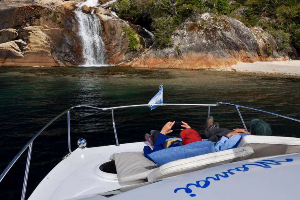 Tristeza Sound Hike & Day Trip From Bariloche - undefined - Image 1