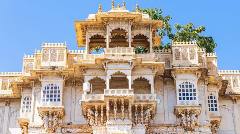 Private Udaipur City Sightseeing Tour With Optional Guide trip - alternative tour available