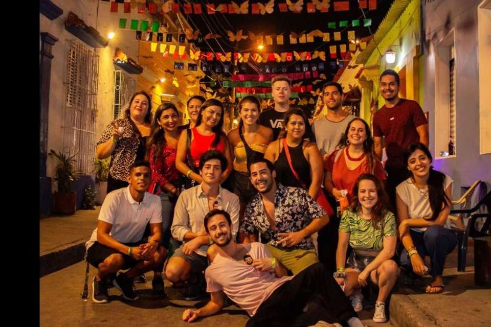 Pub Crawl Getsemaní - Tangol Tours - Colombia - Image 2