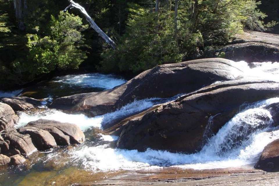 Image 6 of 6