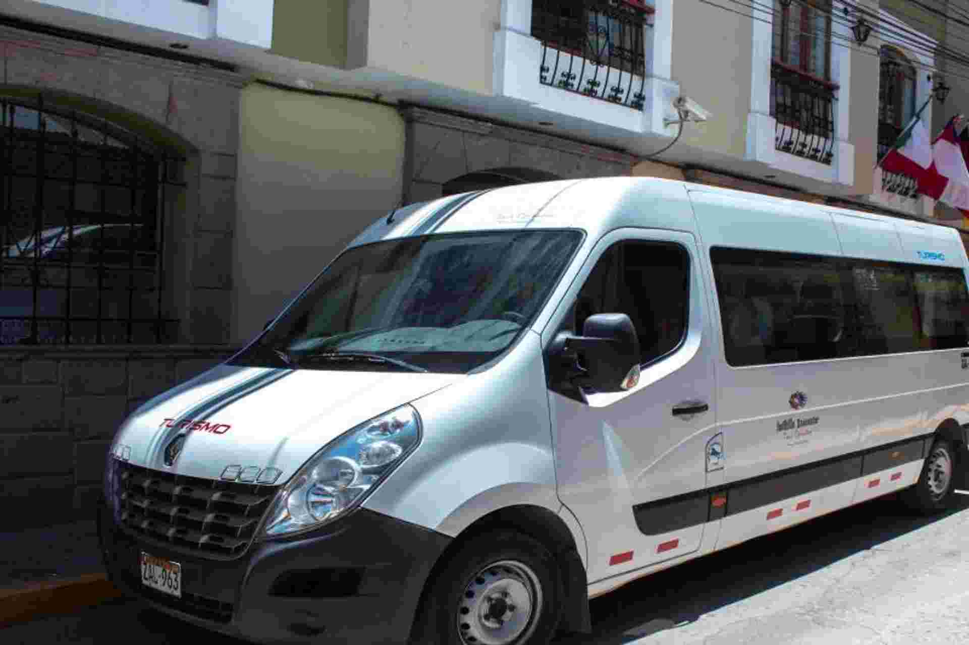 Puno Airport Arrival Shared Transfer - Lake Hotels