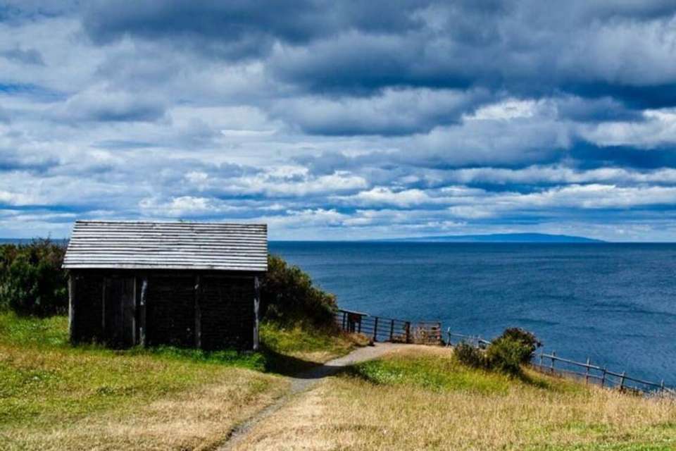 Punta Arenas: Fort Bulnes & Magellan Strait Tour - Tangol Tours - Chile - Image 2