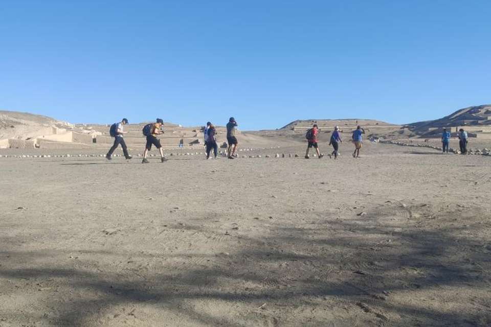 Pyramids of Cahuachi and textile workshop - Tangol Tours - Peru - Image 5