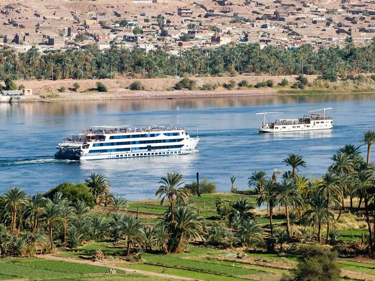 Pyramids to Petra with Cruise - 15 days - 15 days
