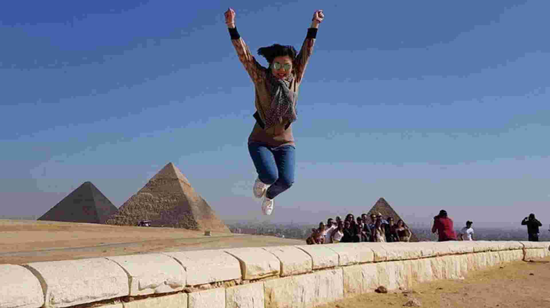 Pyramids tour from Cairo
